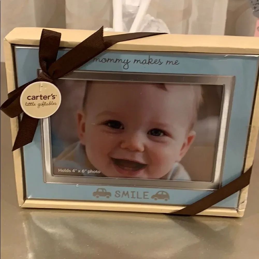 🎉last deal 🎉Carters smiley happy frame 🖼